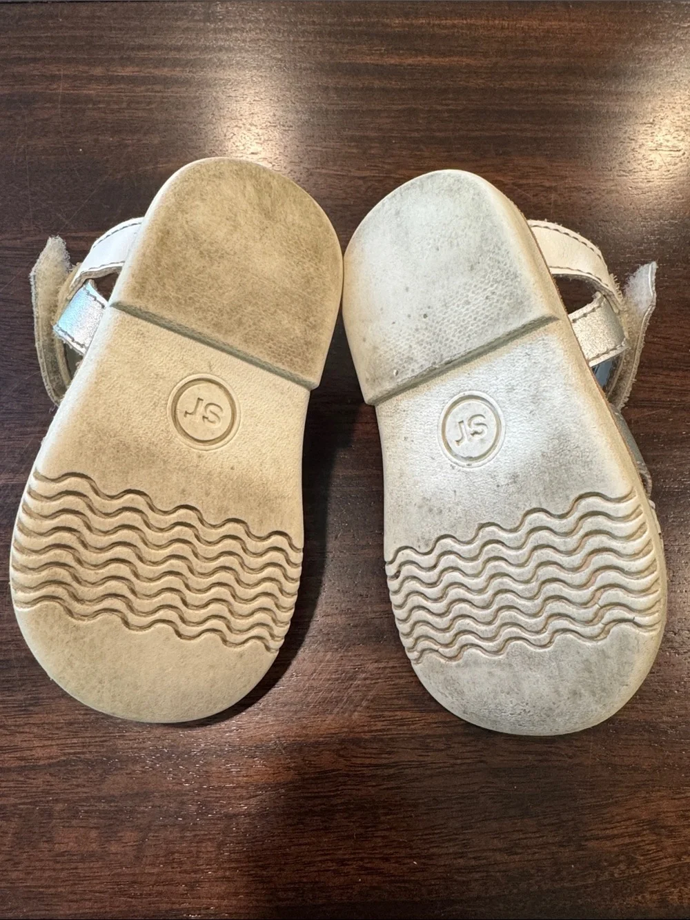 Stride Rite 360 Toddler Faux Leather Enclosed Toe Sandals with Adjustable Strap
